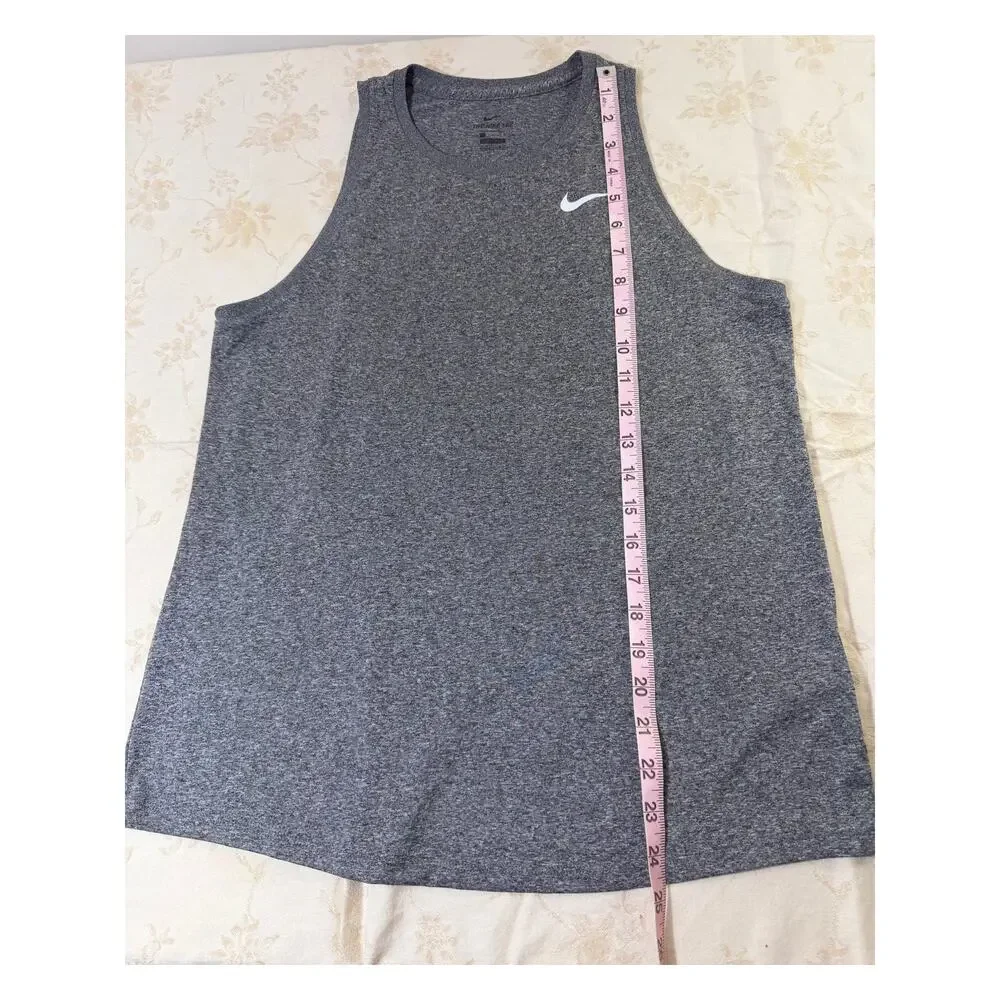 Nike Dri-FIT Womens Medium Gray Sleeveless Tank Top Swoosh Running Workout